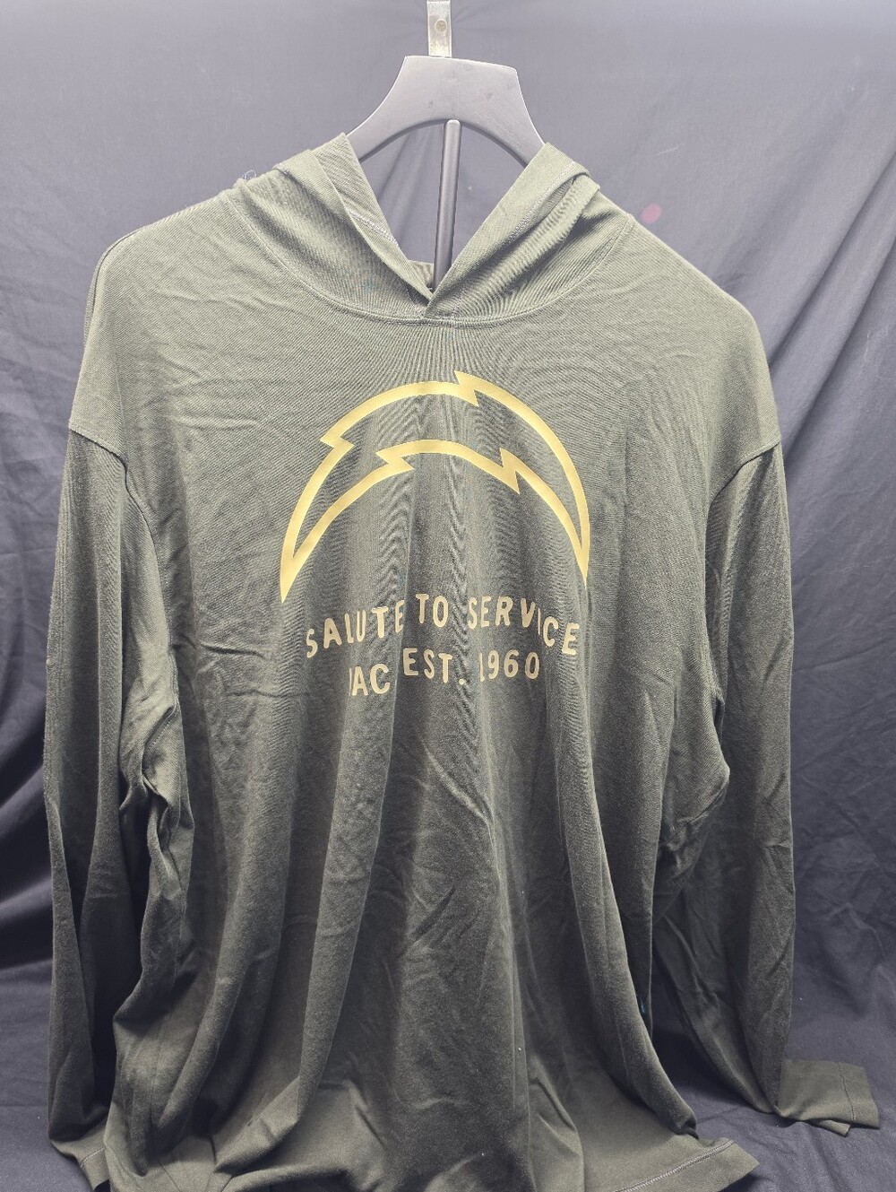 NWT Nike Los Angeles Chargers Salute to Service Hoodie Men's XXL NFL